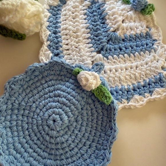 Aesthetic Blue & White Crochet Potholders - Picture 3 of 5